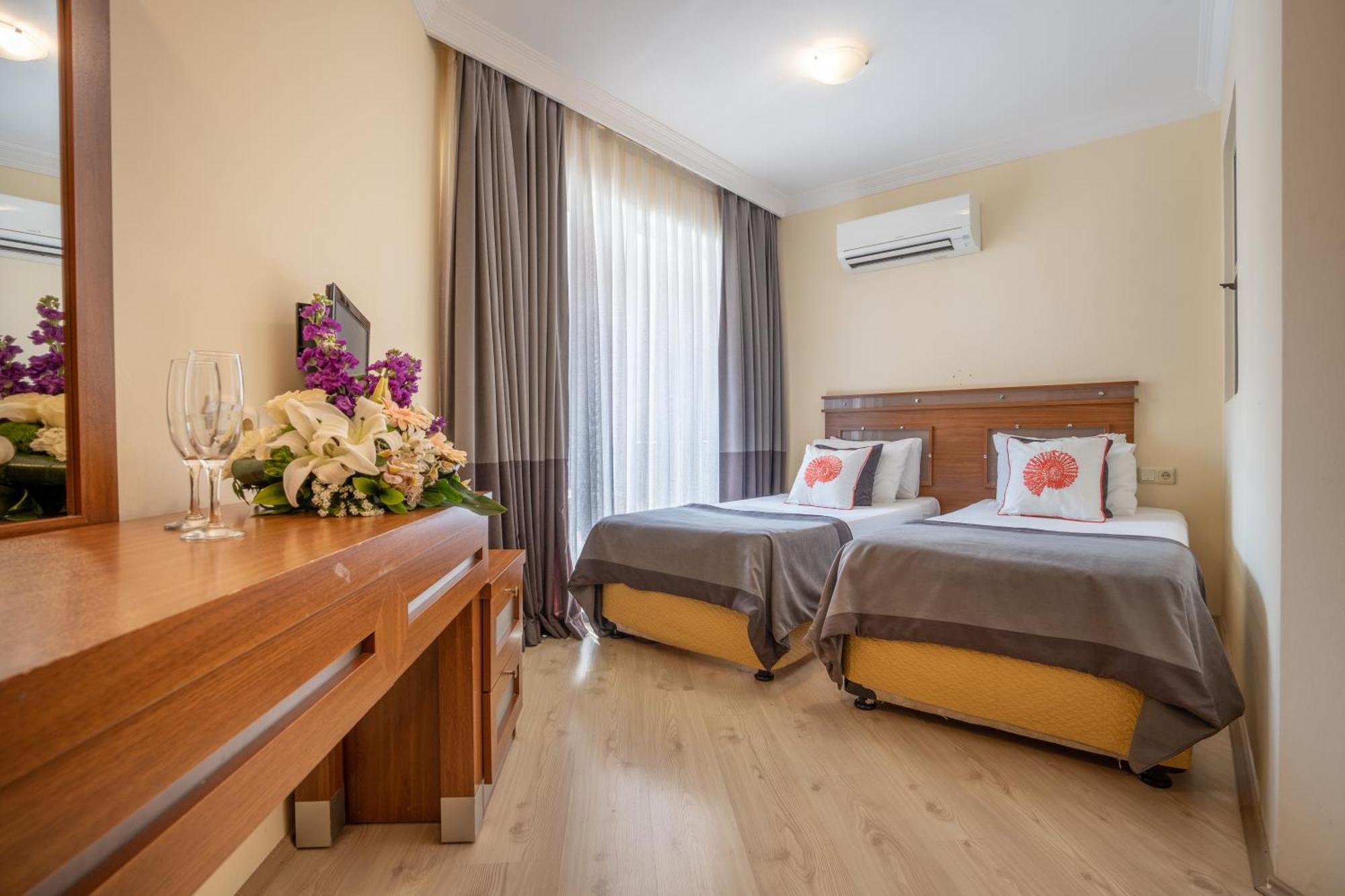 Hotel Grand Viking Kemer Esterno foto